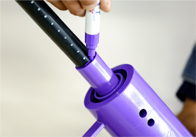 16Aもキャップを利用してマーキングが可能です